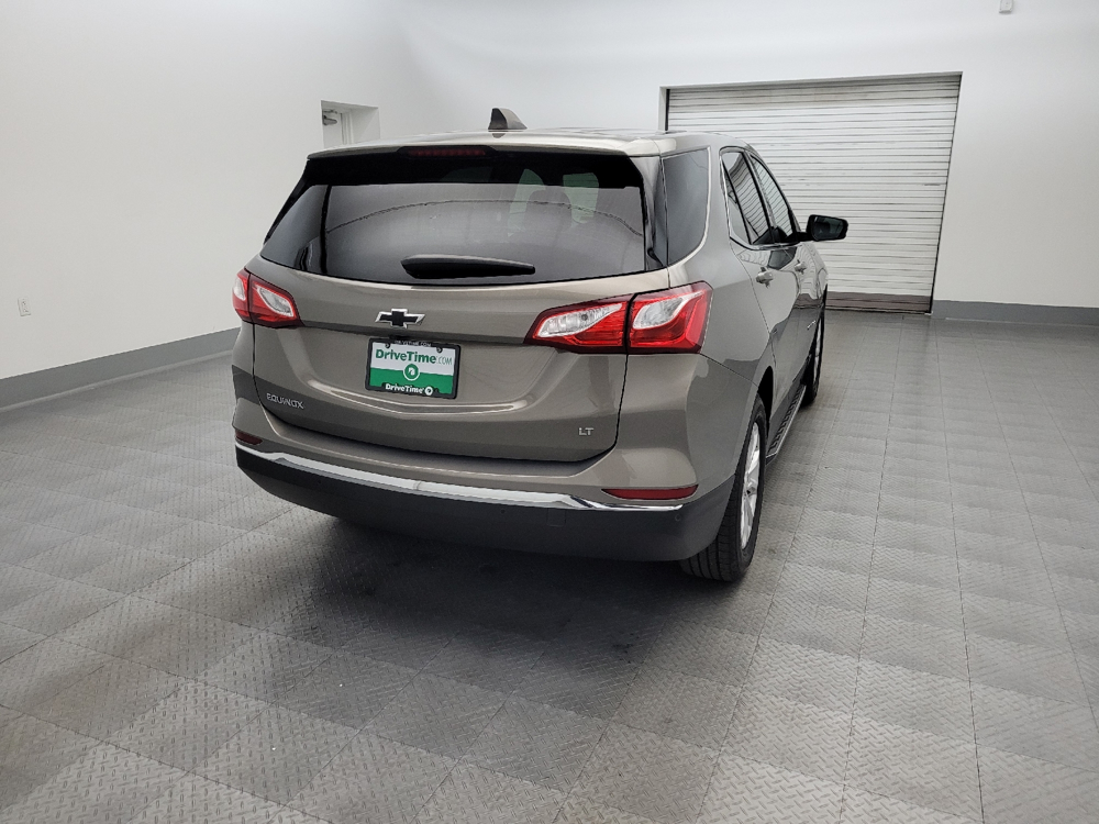 2018 Chevrolet Equinox LT photo 6