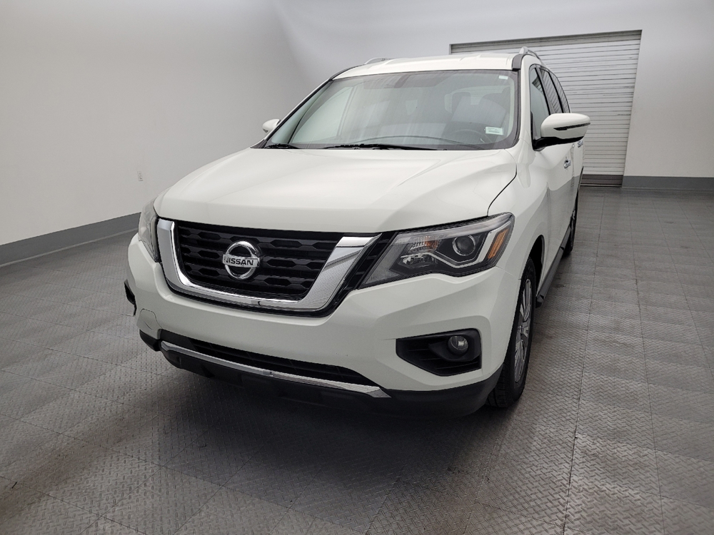 2019 Nissan Pathfinder SV photo 12