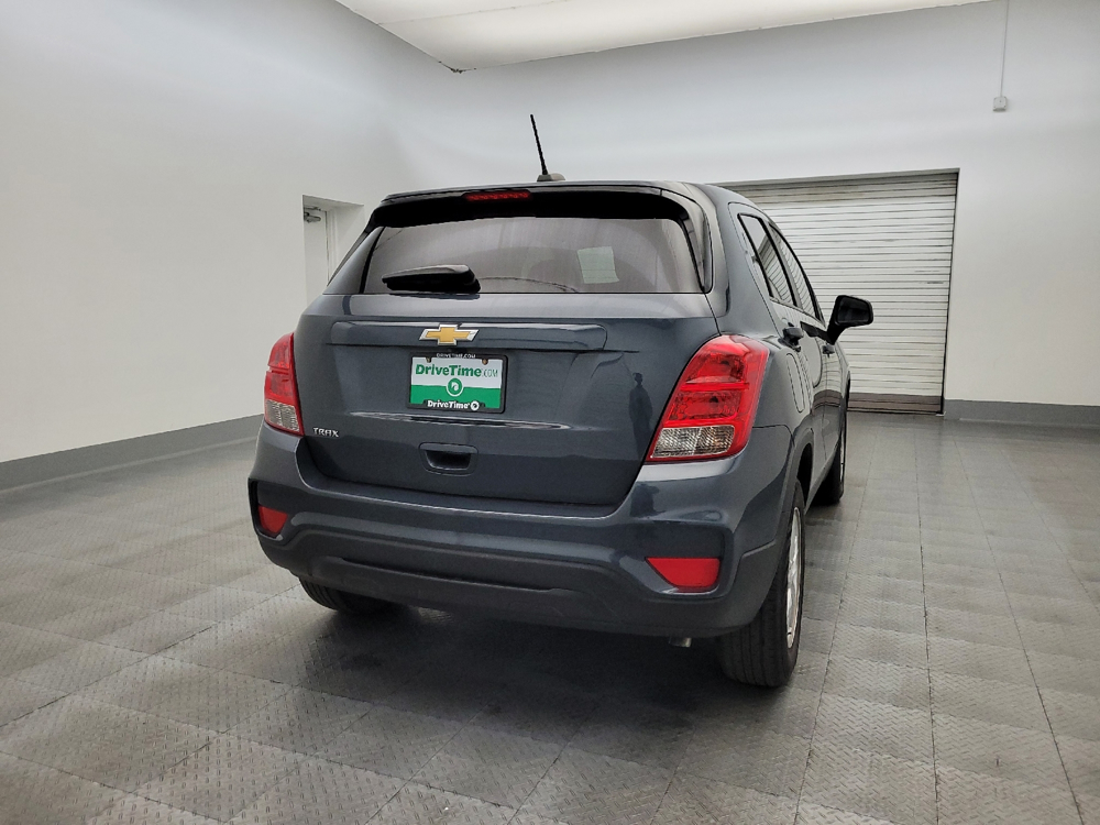 Image 6 of 2021 Chevrolet Trax LS