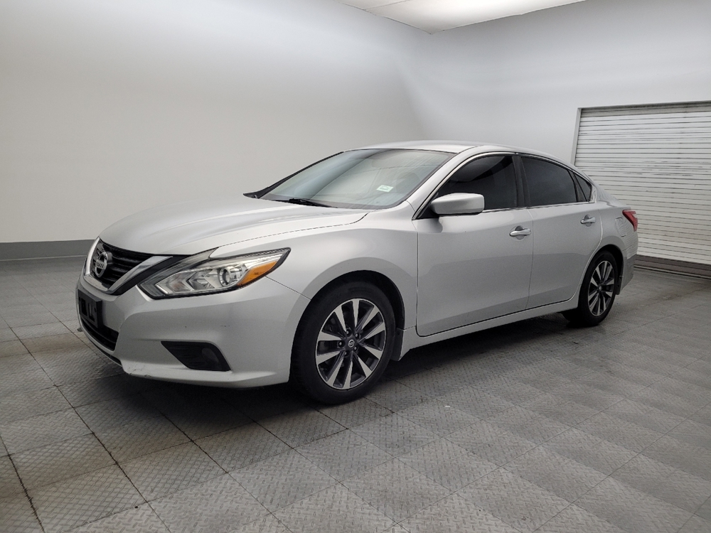 2017 Nissan Altima SV