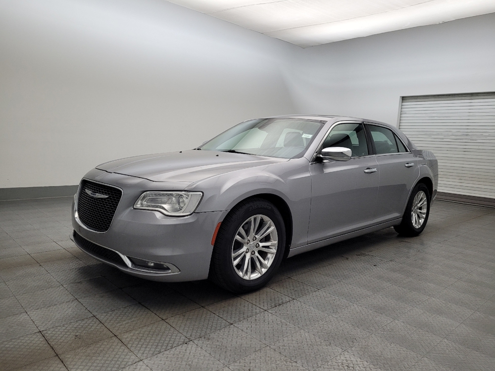2017 Chrysler 300 C