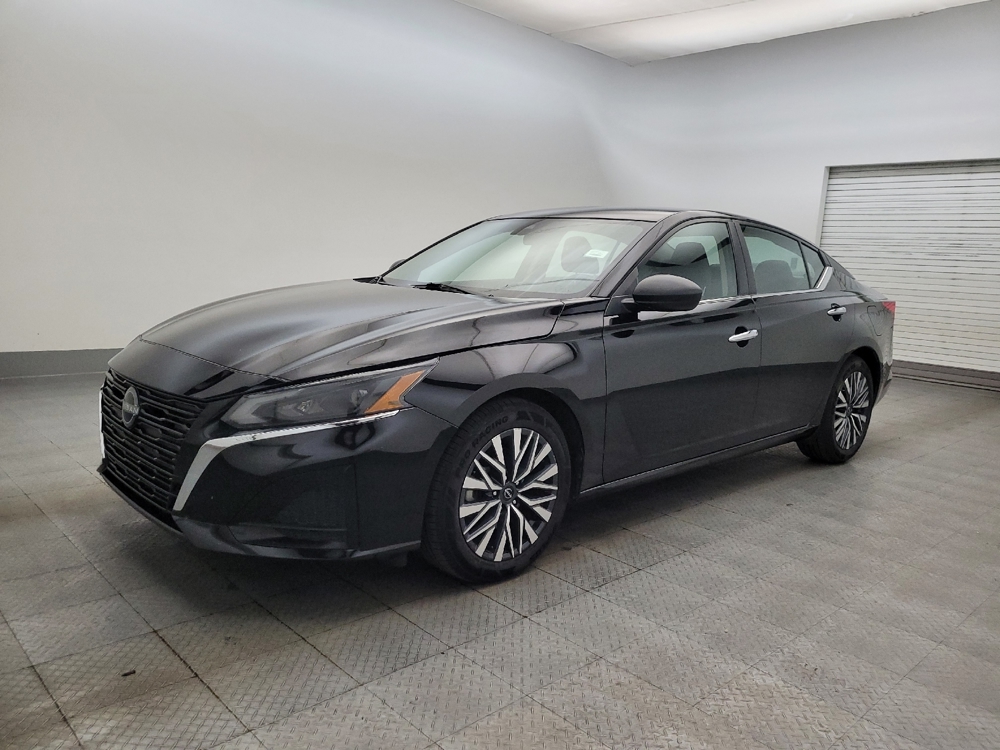2024 Nissan Altima SV