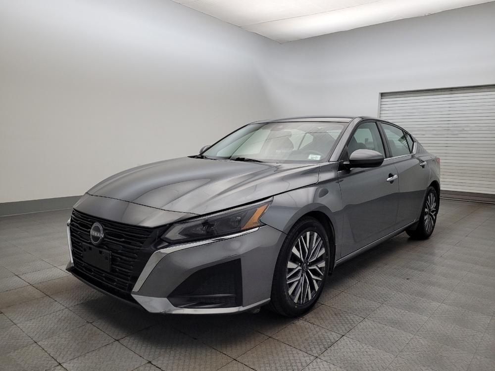 2023 Nissan Altima SV
