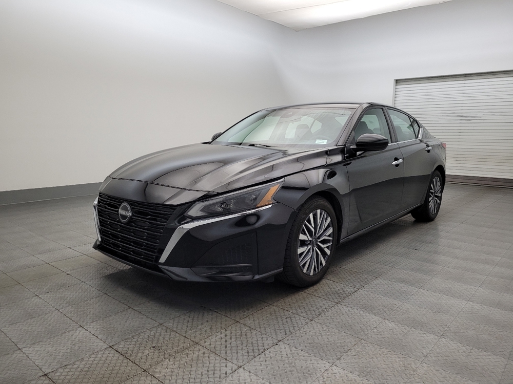 2023 Nissan Altima SV