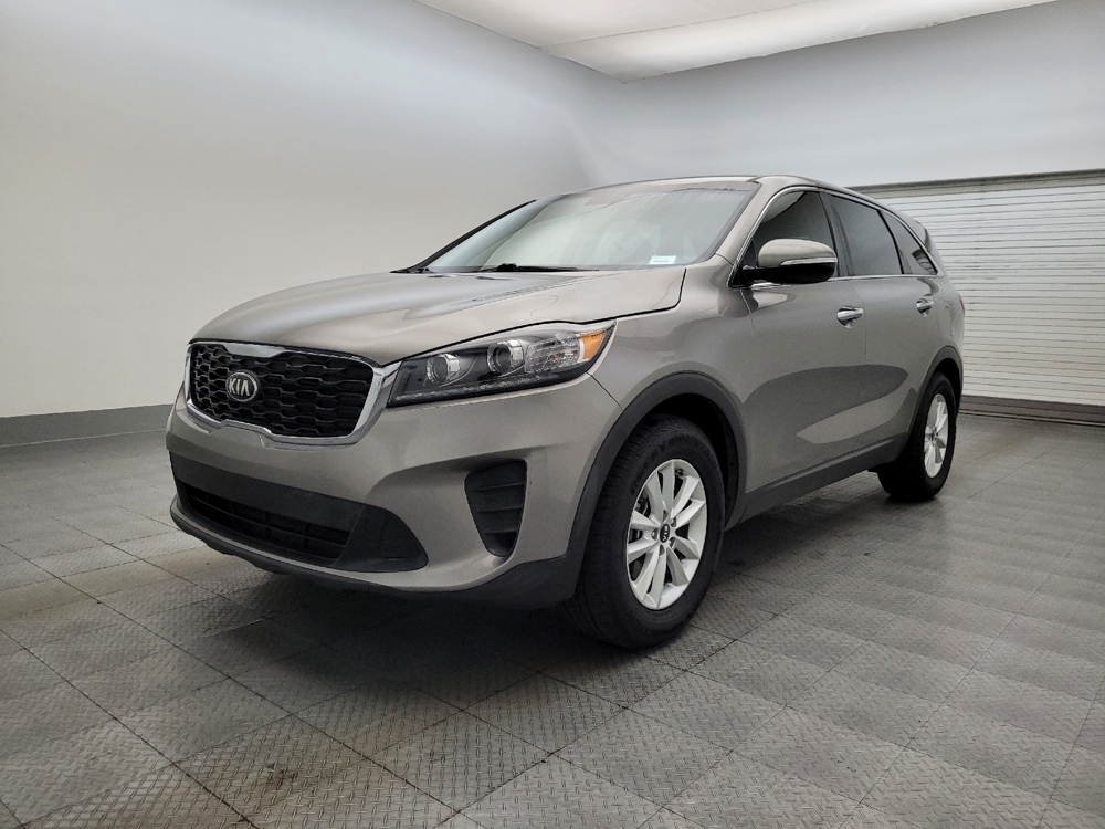 2019 Kia Sorento LX's photo