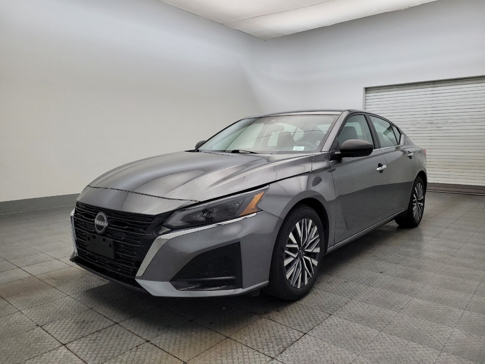 2024 Nissan Altima SV