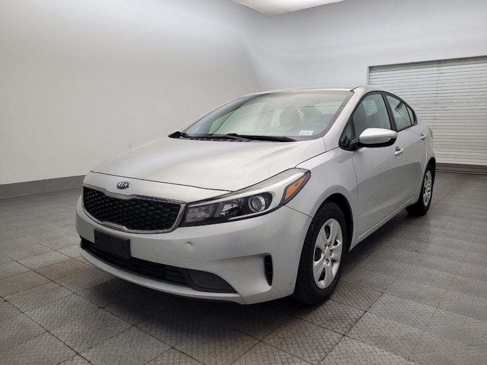 2017 Kia Forte LX's photo