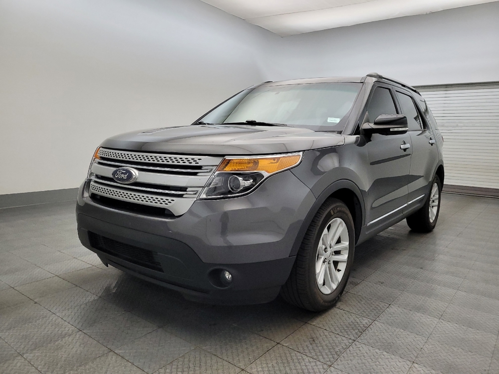2015 Ford Explorer XLT's photo