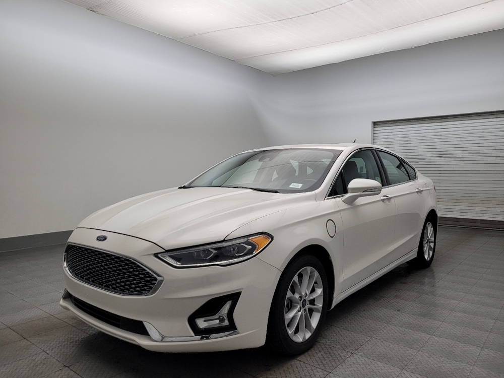 2020 Ford Fusion Energi Titanium's photo