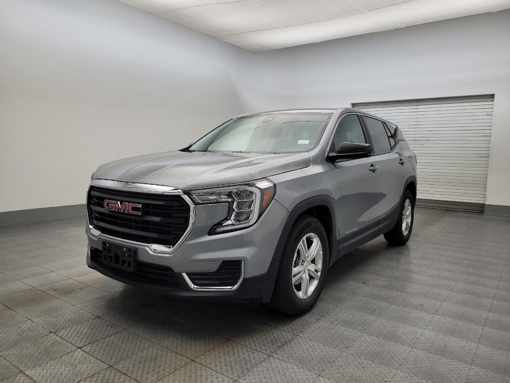 2024 GMC Terrain SLE's photo