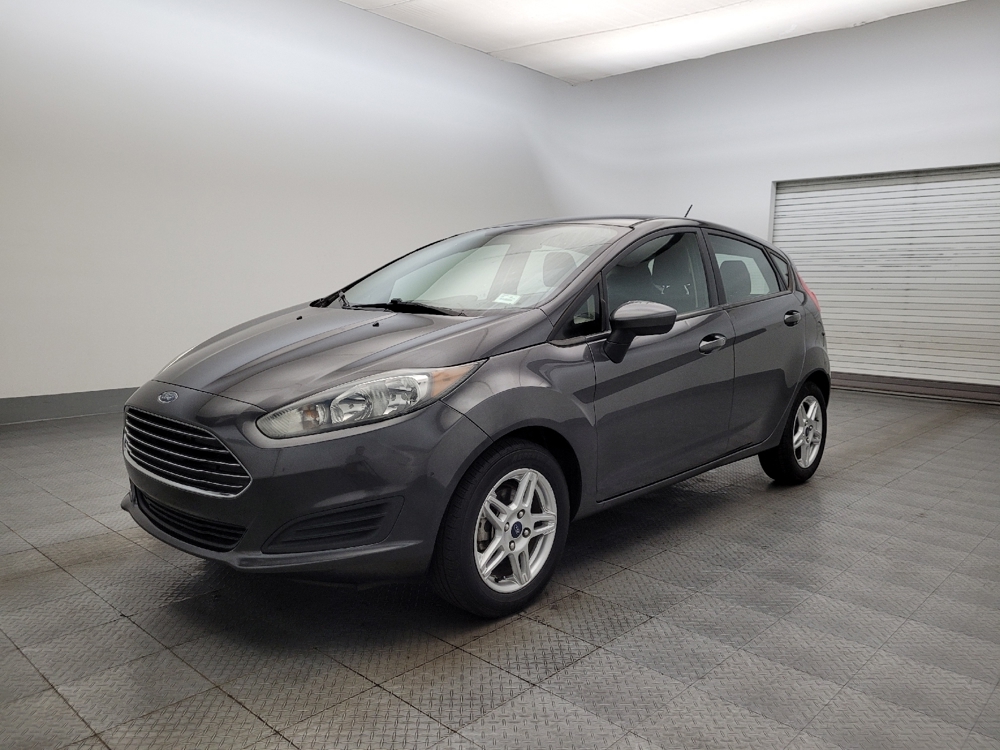 2018 Ford Fiesta SE's photo