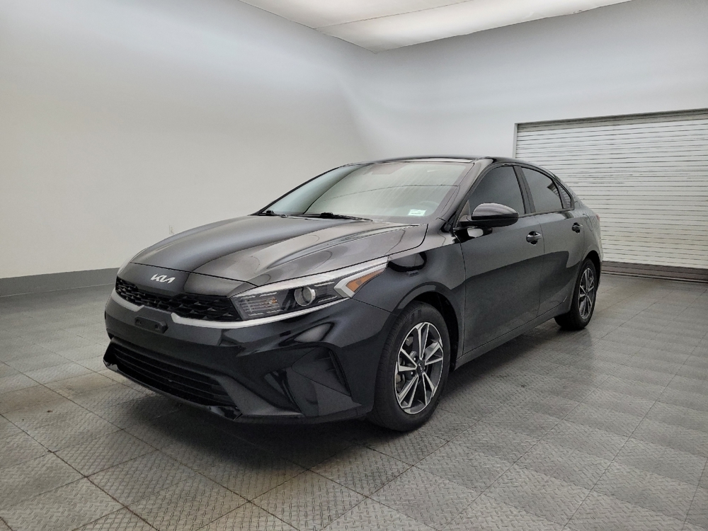 2023 Kia Forte LXS's photo