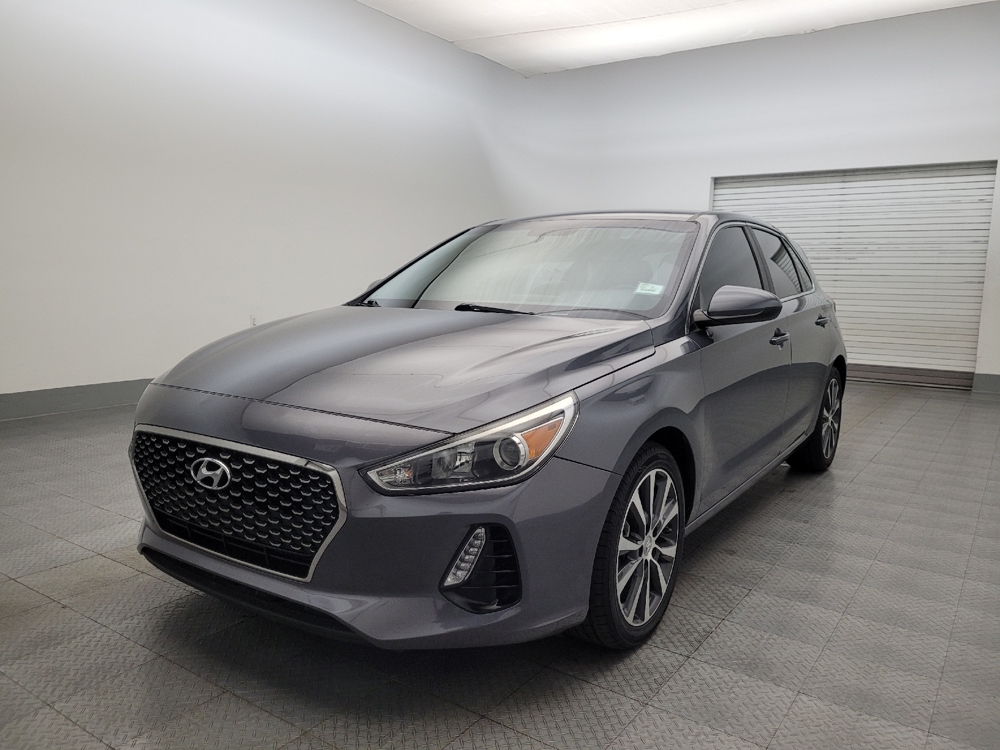 2018 Hyundai Elantra GT Base's photo
