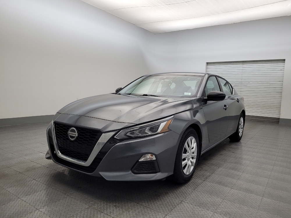 2020 Nissan Altima SR