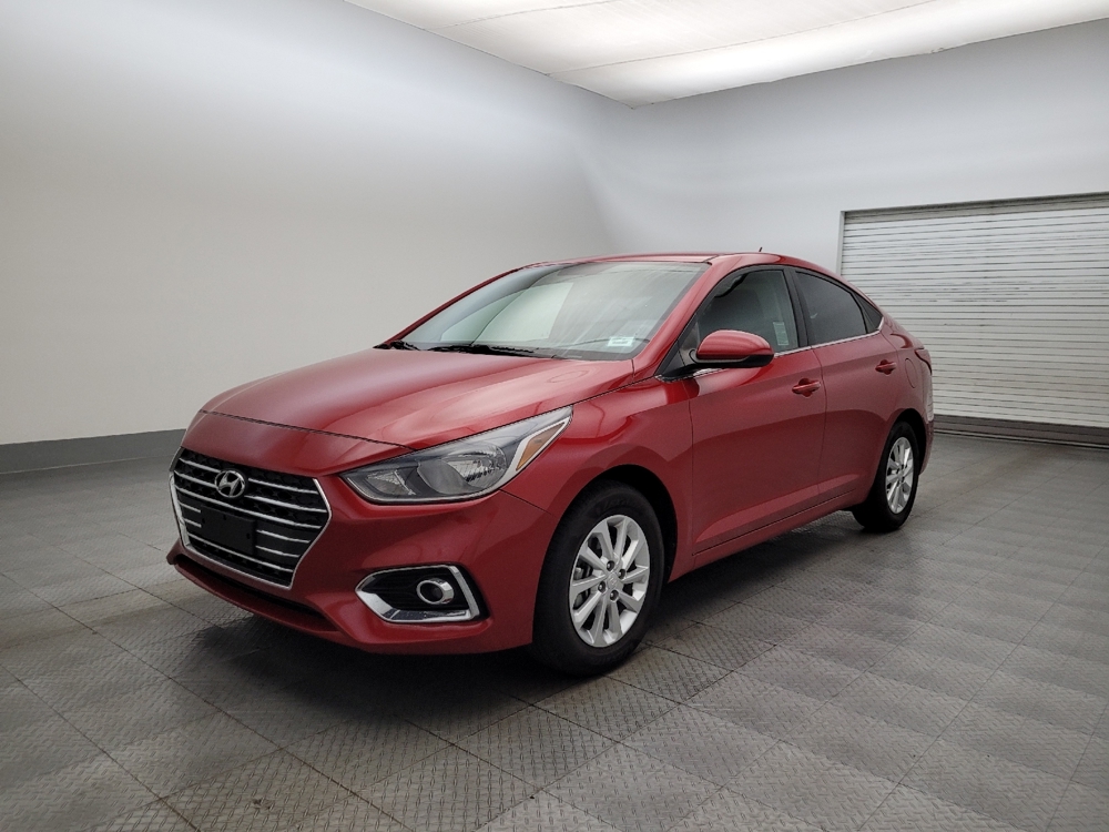 2022 Hyundai Accent SEL's photo