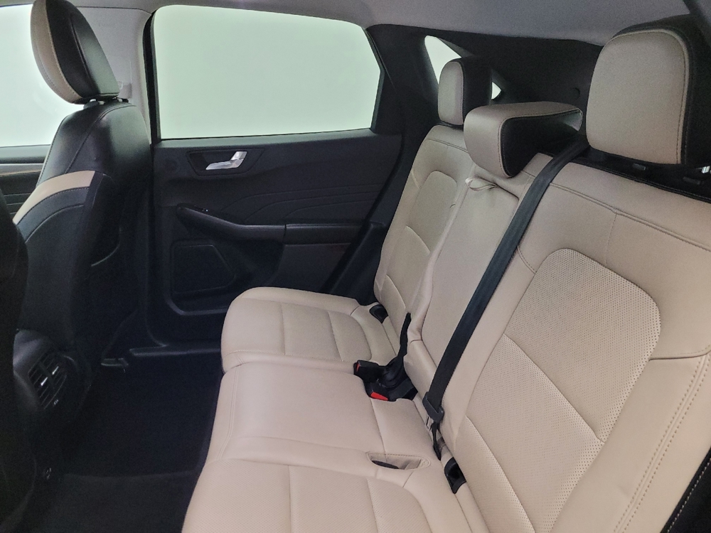 2021 Ford Escape Titanium - Photo 14