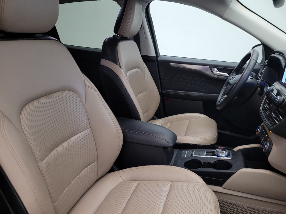2021 Ford Escape Titanium - Photo 16