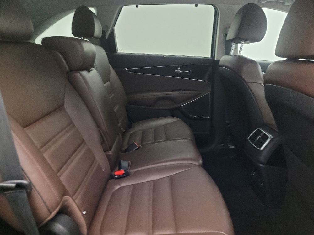 2019 Kia Sorento SX - Photo 15