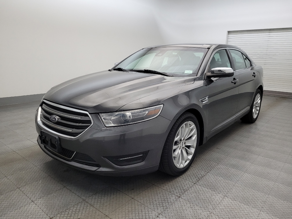 2019 Ford Taurus