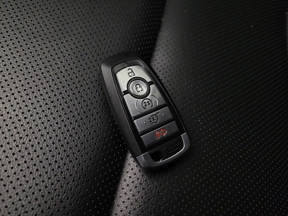 2022 Ford Escape SEL - Photo 25