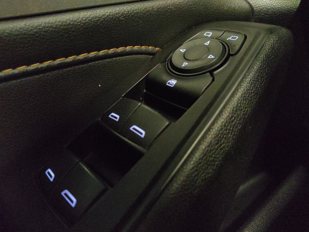 2020 Chevrolet Traverse LS - Photo 21