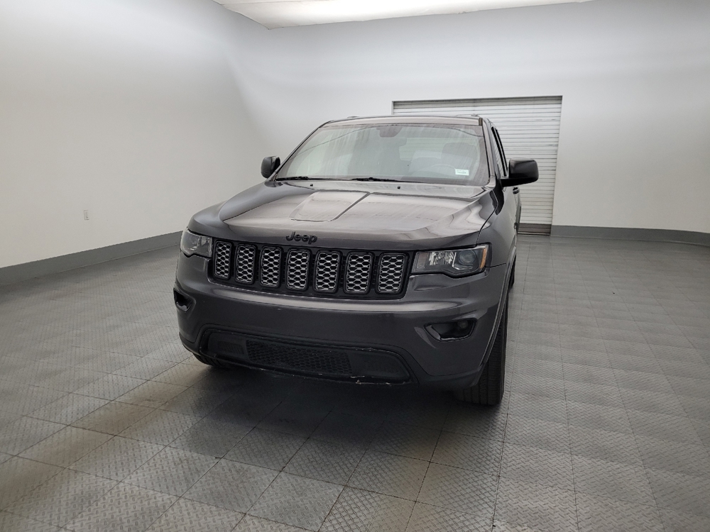 2018 Jeep Grand Cherokee Altitude - Photo 12