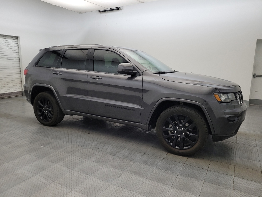 2018 Jeep Grand Cherokee Altitude - Photo 9