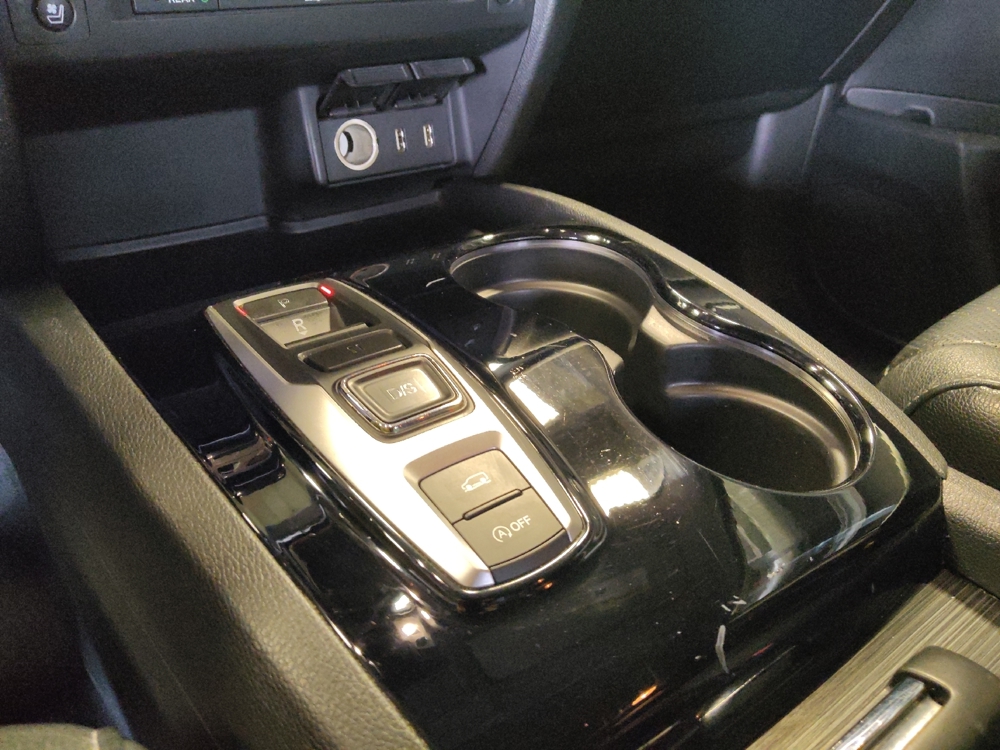 2017 Honda Pilot Elite - Photo 20