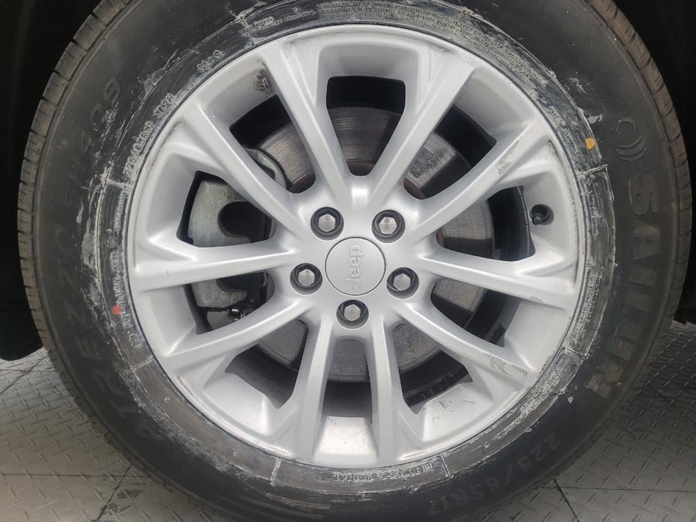 2021 Jeep Cherokee Latitude - Photo 24