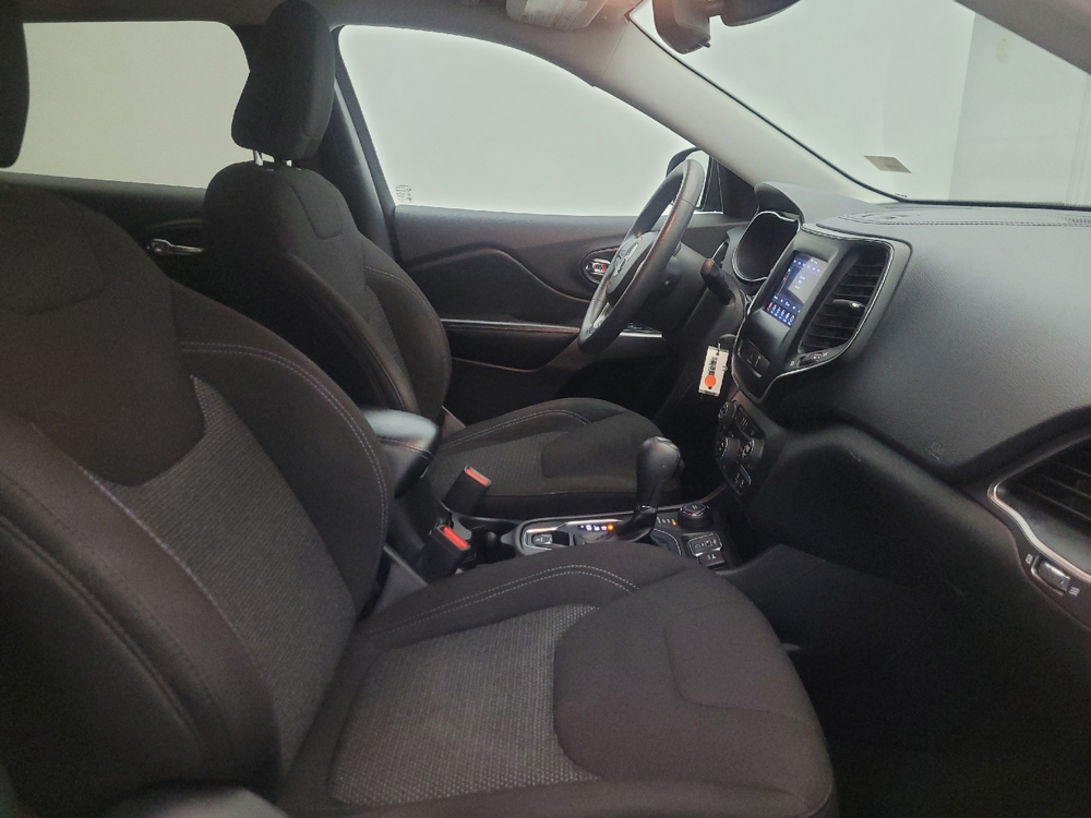 2021 Jeep Cherokee Latitude - Photo 16