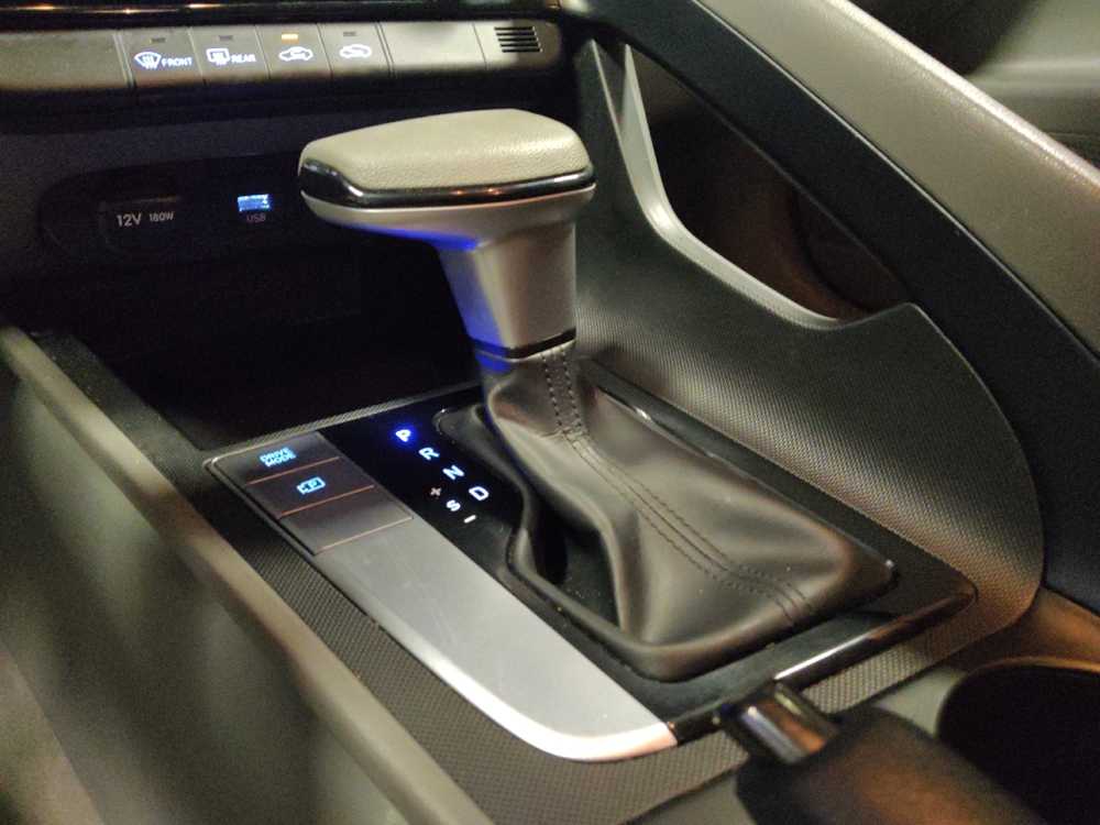 2022 Hyundai Elantra SEL - Photo 20