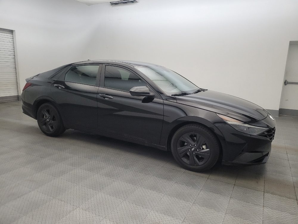 2022 Hyundai Elantra SEL - Photo 9