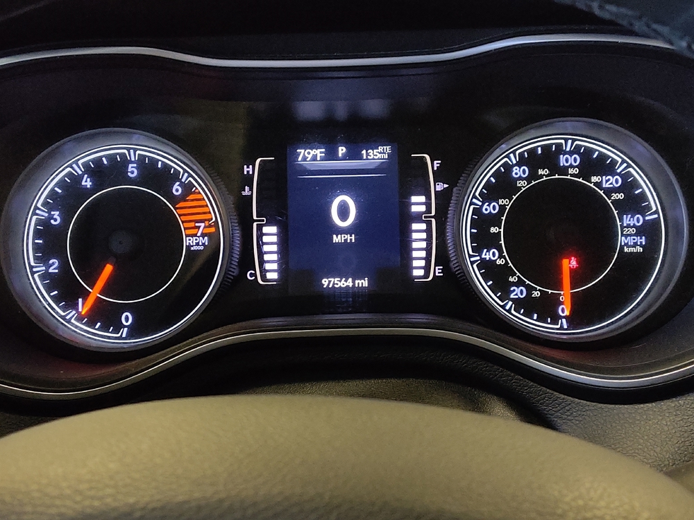 2019 Jeep Cherokee Latitude Plus - Photo 18