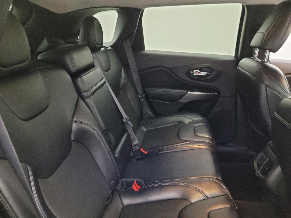 2019 Jeep Cherokee Latitude Plus - Photo 15