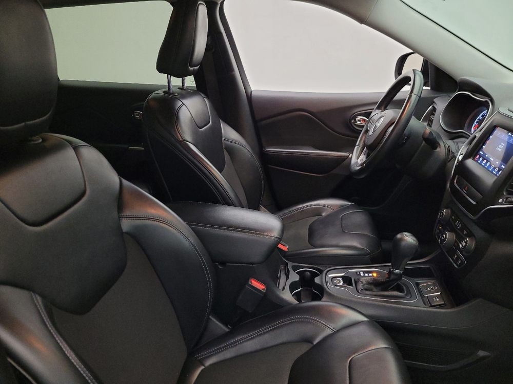 2019 Jeep Cherokee Latitude Plus - Photo 16