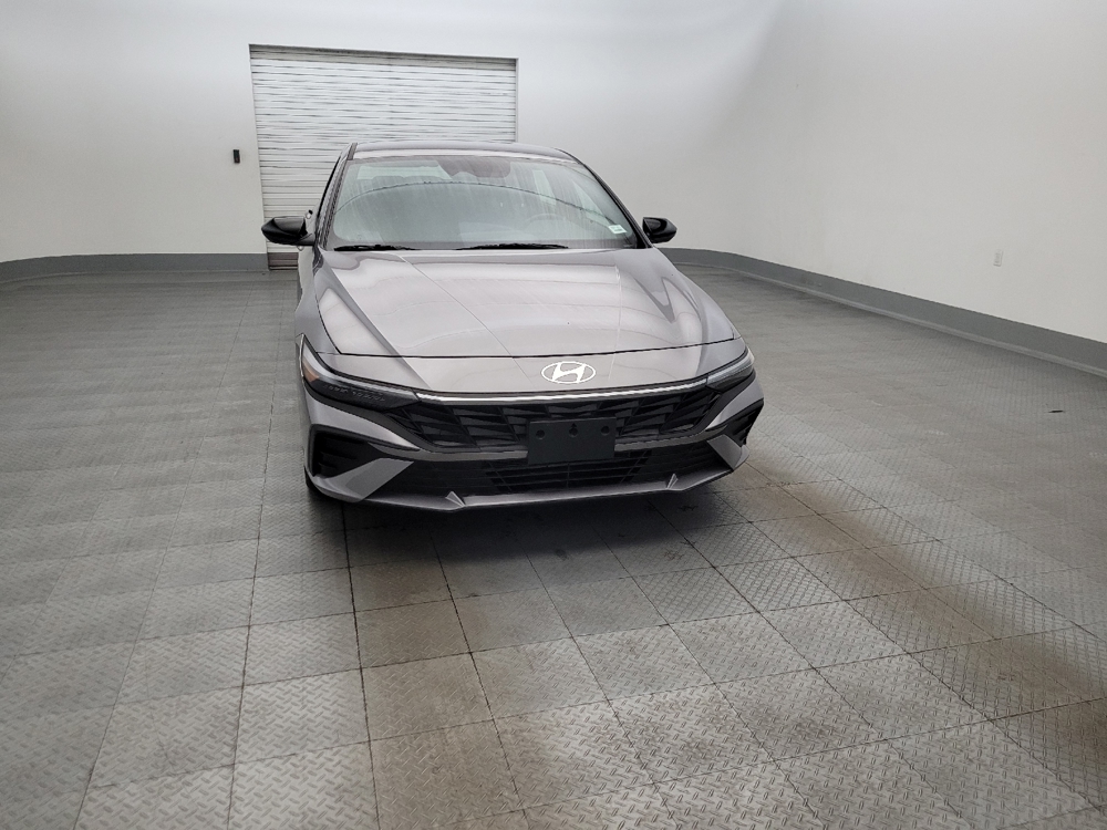 2025 Hyundai Elantra SEL - Photo 11