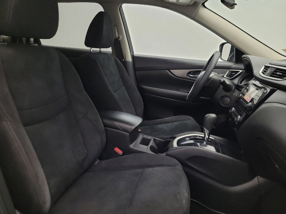 2016 Nissan Rogue SV - Photo 16