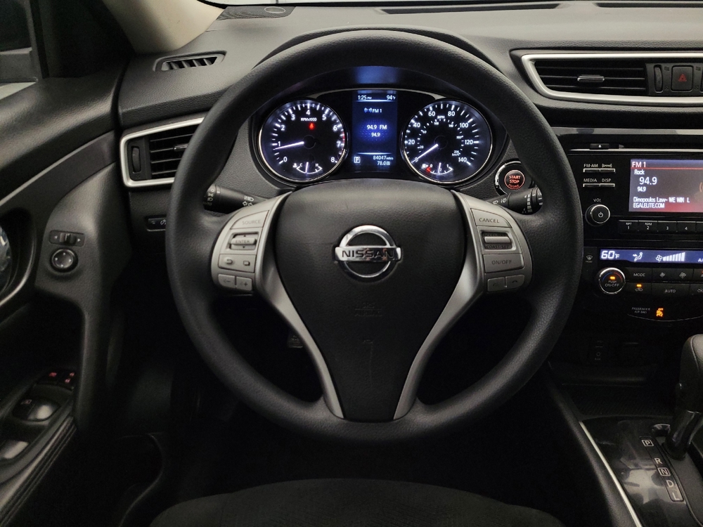 2016 Nissan Rogue SV - Photo 17