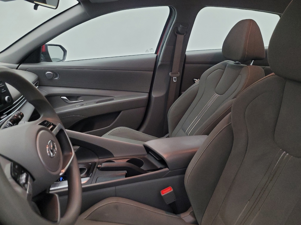 2023 Hyundai Elantra SEL - Photo 13