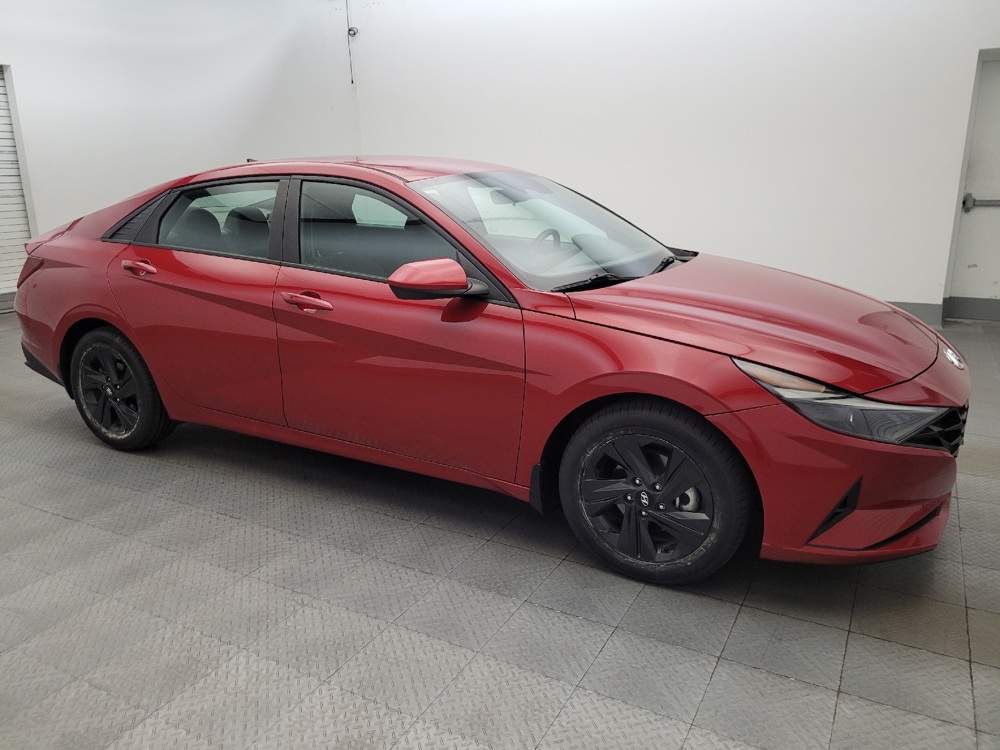 2023 Hyundai Elantra SEL - Photo 9