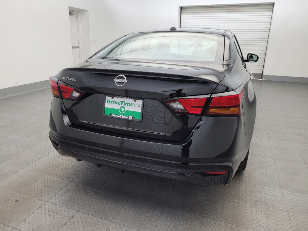 2025 Nissan Altima SV - Photo 6
