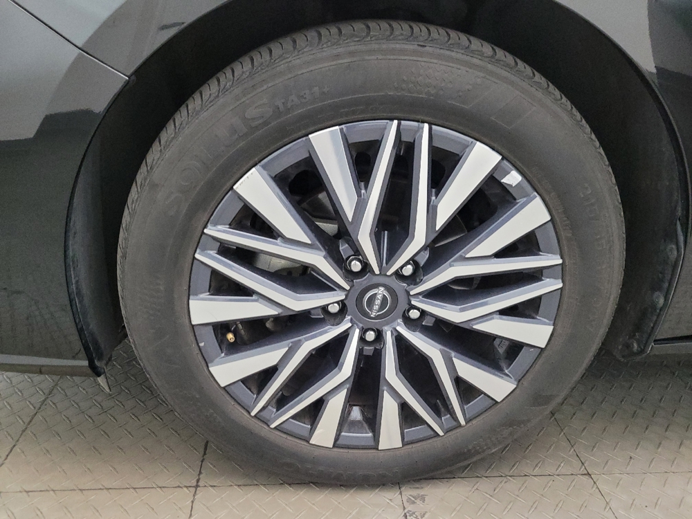 2025 Nissan Altima SV - Photo 24
