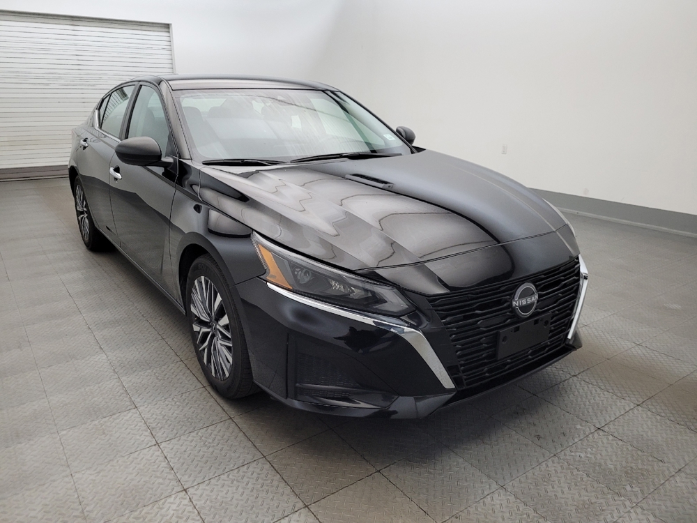 2025 Nissan Altima SV - Photo 10