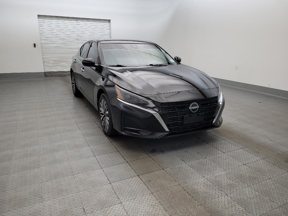 2023 Nissan Altima SV - Photo 10