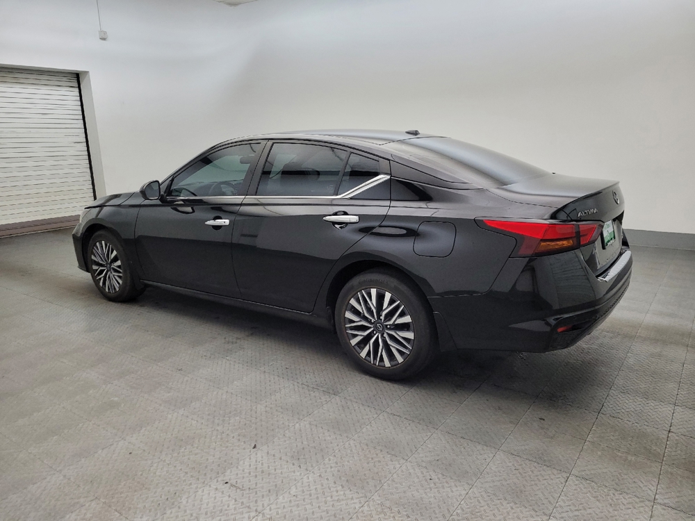 2023 Nissan Altima SV - Photo 3