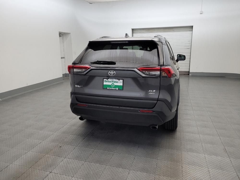 2022 Toyota RAV4 XLE - Photo 6