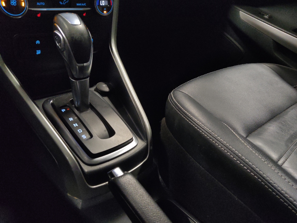 2022 Toyota RAV4 XLE - Photo 20
