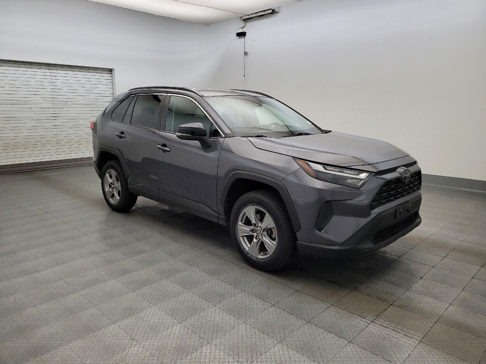 2022 Toyota RAV4 XLE - Photo 9