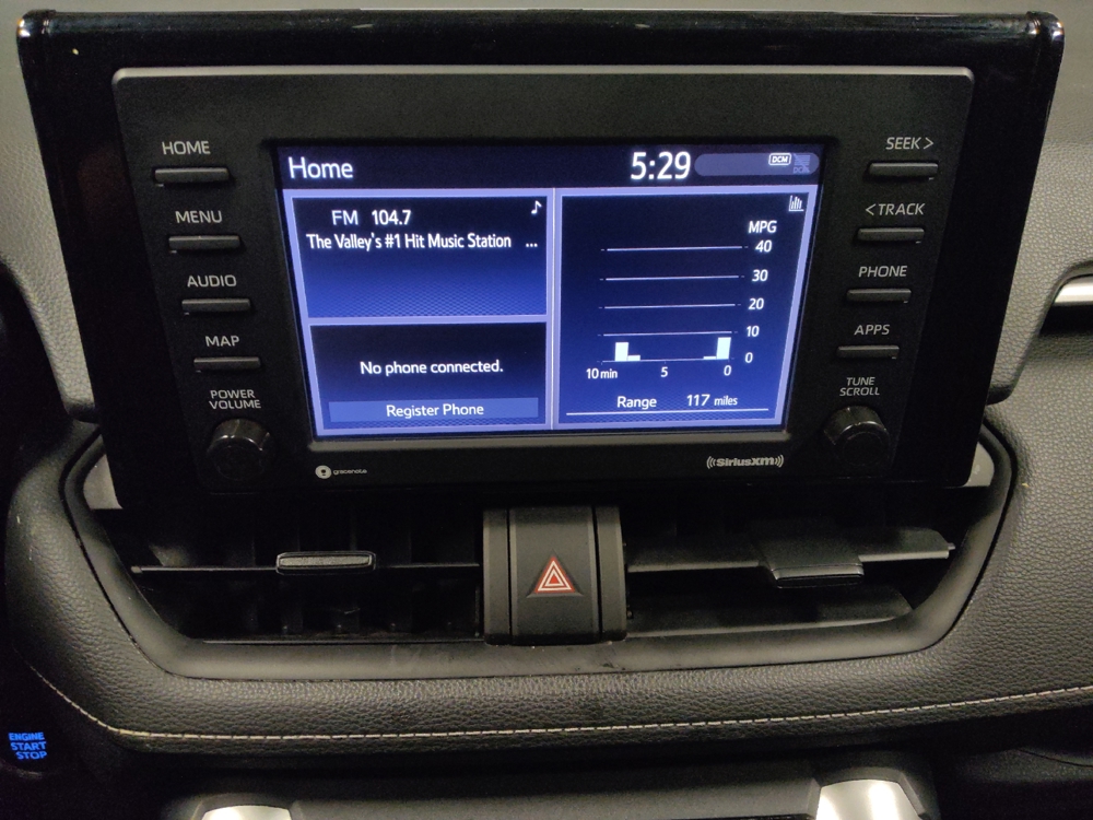 2022 Toyota RAV4 XLE - Photo 19
