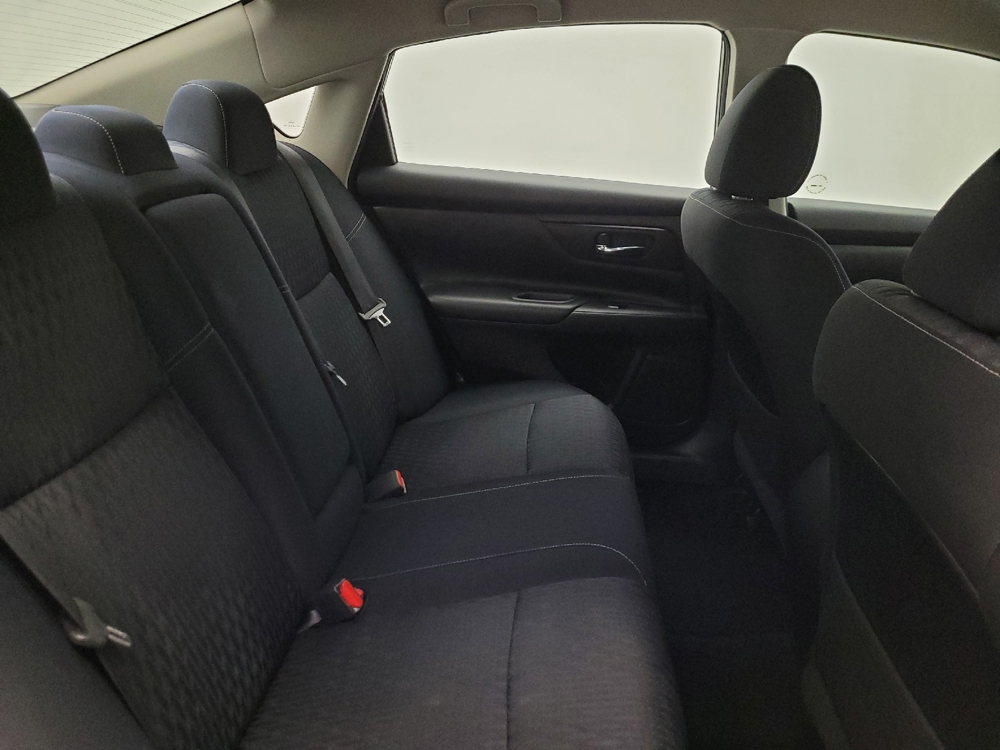 2017 Nissan Altima S - Photo 15